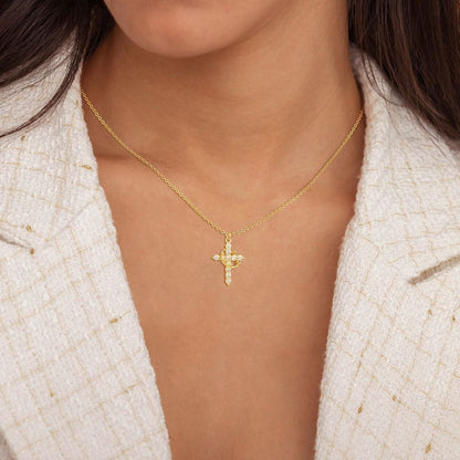 Elegant 18K Gold Cubic Zirconia Cross Necklace