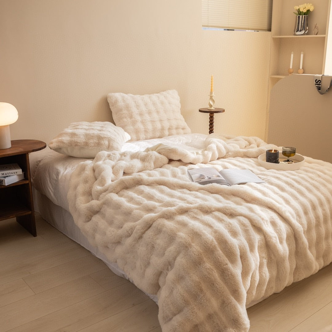 Faux Fur Chunky Knit Duvet Cover Throw