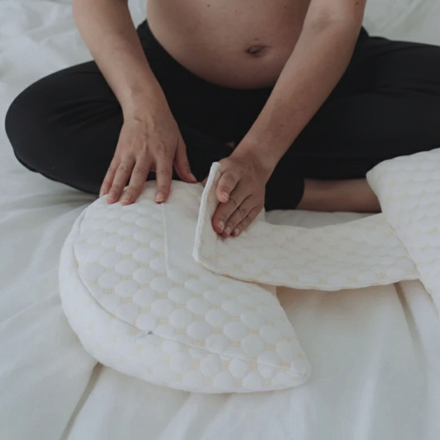 MamaNest™ | Pregnancy Body Pillow